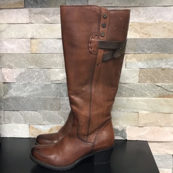 Clarks Maymie Stellar Knee High Boot (H79-M) - Picture 4 of 13